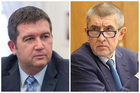 Vláda ANO a ČSSD? Spíš ne. Hamáček a Babiš se nedohodli ohledně ministerských křesel, a tak jednání skončilo.
