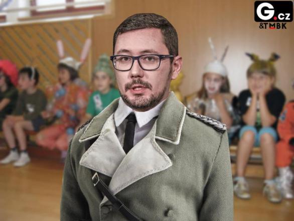 Jirka svůj oblek Jamese Bonda moc nevychytal
