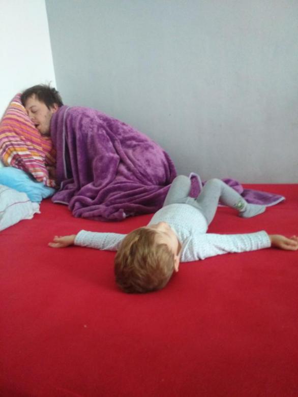 Středa není dobrá. Nadšení do výchovy již není. 