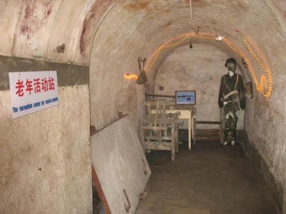 Některé části podzemního komplexu slouží jako historické muzeum