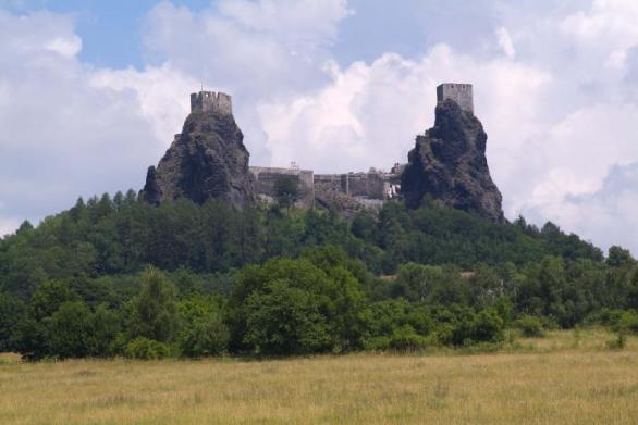 Hrad Trosky na vrcholu Trosky