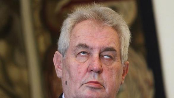 Obyčejný a poctivý člověk Miloše Zemana zbožňuje. Kdo ho nezbožňuje, je sluníčkář!