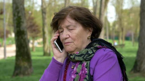 &quot;Milánku, šla jsem na roh do pekárny pro chleba a teď tady bloudím někde v lese. Potřebuju vyzvednout.&quot;