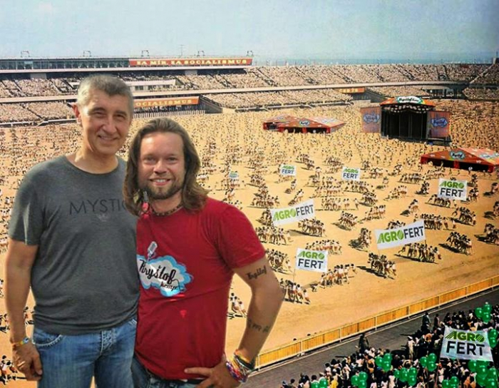 Duet s Babišovým kamarádem Richardem Krajčem by možná mediální image vyžehlil. ANO však situace nechává zatím hladné.