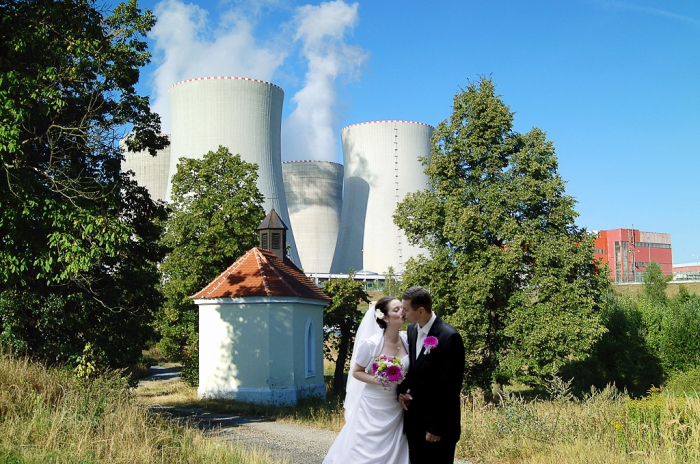 Samozřejmě až po svatbě...