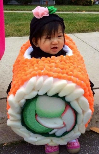 Pokud bude vaše dítě chodit do školy v oblečku sushi, moc kamarádů mít nebude