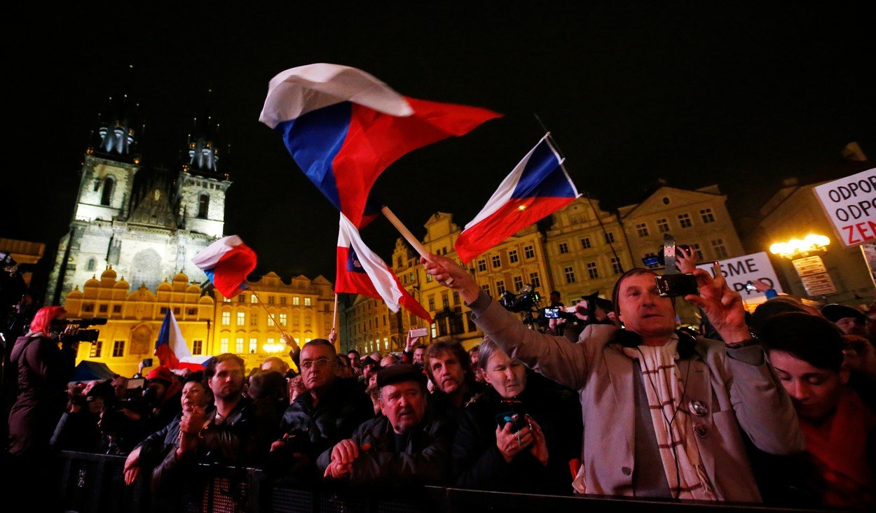 Vyvrcholení vzpomínání na únor 1948 doprovodí řada shromáždění a demonstrací, na programu jsou i pietní akce.