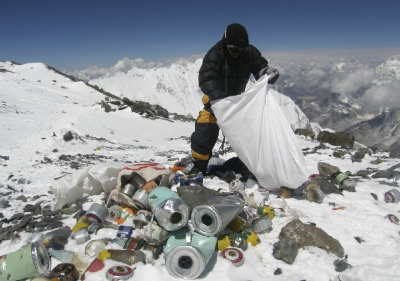 Úklid Everestu.