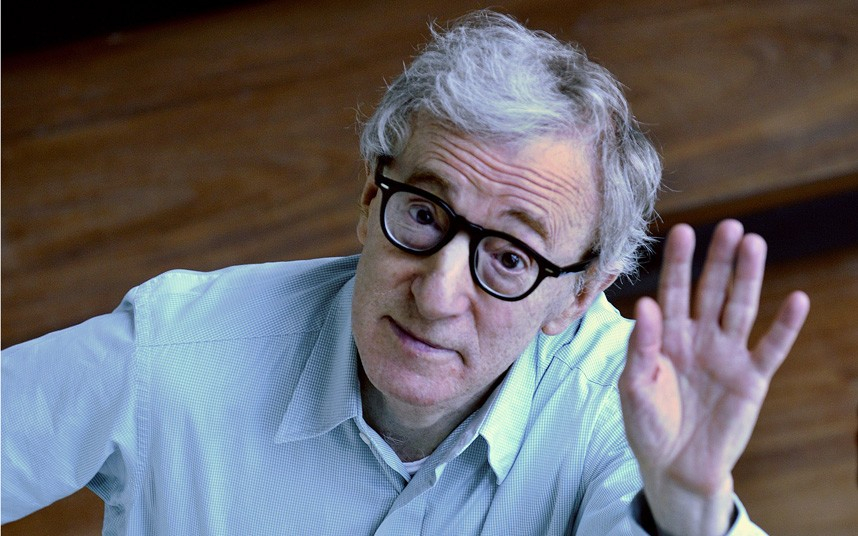 Levoruký režisér, scenárista a herec Woody Allen