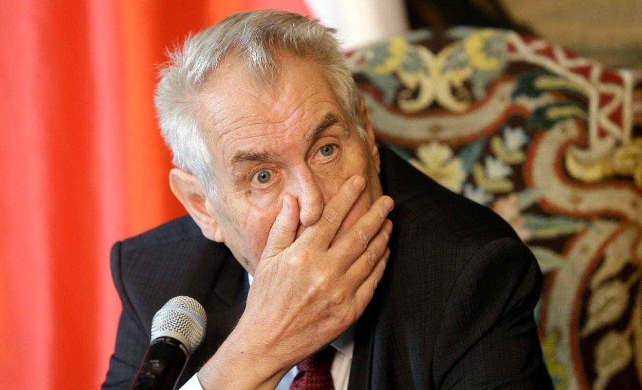 Miloš Zeman je v současnosti favoritem prezidentských voleb. Pokud by ale kandidovali dva kandidáti, kteří s ním mají společné voliče, mohlo by to jeho pozici vážně ohrozit.