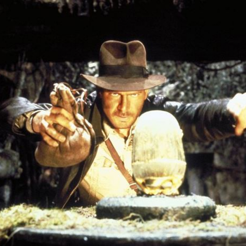 A to už poprvé jako Indiana Jones! Dobyvatelé ztracené archy (1981)