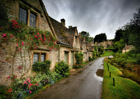 2. Bibury, Anglie