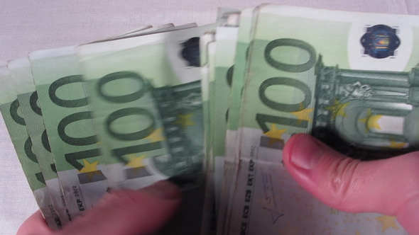 3. Nizozemsko - 1 525 eur měsíčně